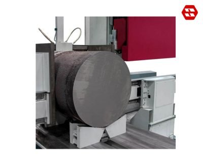 Centric material clamping