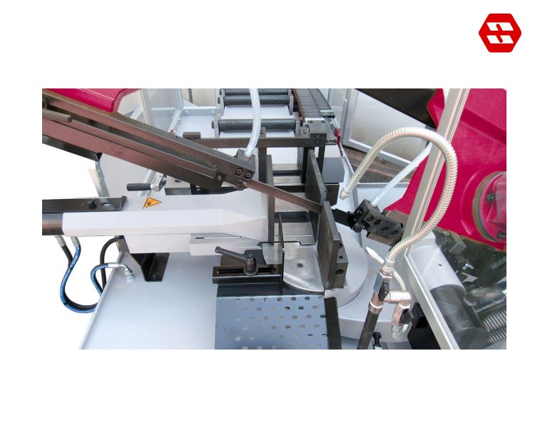 Material clamps and mitre device Material clamps and mitre device