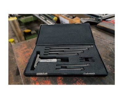 MOORE & WRIGHT TRADITIONAL DEPTH GAUGE MICROMETER METRIC 3