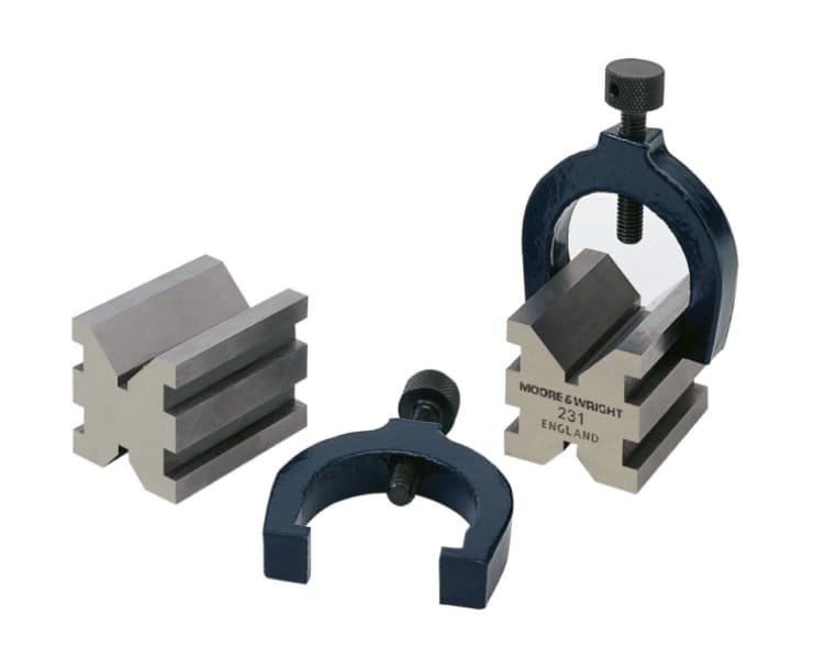 MOORE & WRIGHT TRADITIONAL ‘V’ BLOCKS & CLAMPS 2 MOORE & WRIGHT TRADITIONAL 'V' BLOCKS & CLAMPS 2