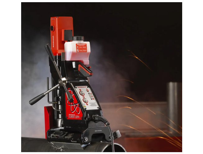 ELEMENT 50 PIVOT MAGNET 4 ELEMENT 50 PIVOT MAGNET 4