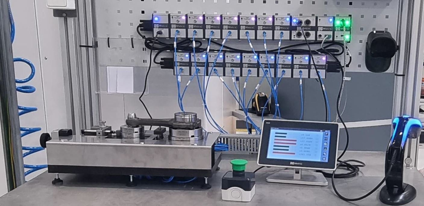 conrod measuring station